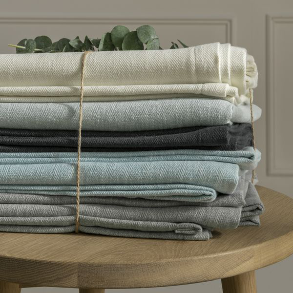 בד אקולוגי ממוחזר - דגם אורלה בד אקולוגי ממוחזר - דגם אורלה