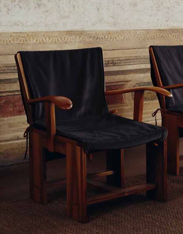 #color_999 #color_999