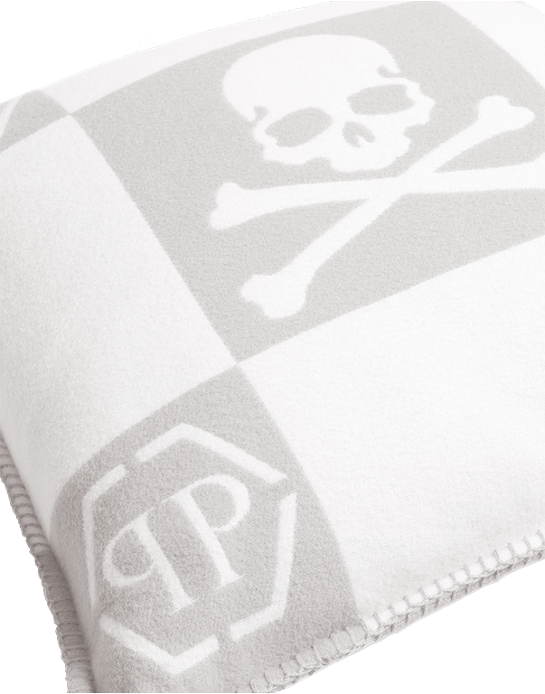 כרית נוי גולגולת אפור ולבן עם כיתוב PP