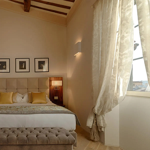 בד וילון עם עיטורים פרחוניים במרקם עשיר - דגם ג׳יליו בד וילון עם עיטורים פרחוניים במרקם עשיר - דגם ג׳יליו