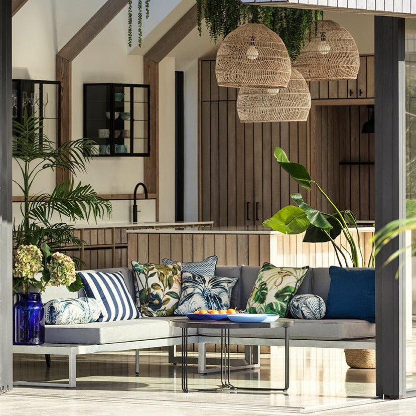 בד ריפוד מעוצב מותאם לחוץ - דגם מונקי בד ריפוד מעוצב מותאם לחוץ - דגם מונקי