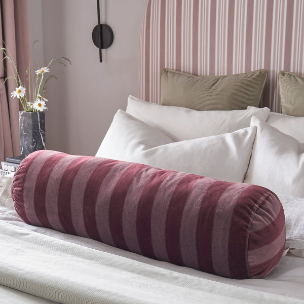 בד קטיפה פסים רחב בעיצוב בריטי אלגנטי - דגם הלדון בד קטיפה פסים רחב בעיצוב בריטי אלגנטי - דגם הלדון