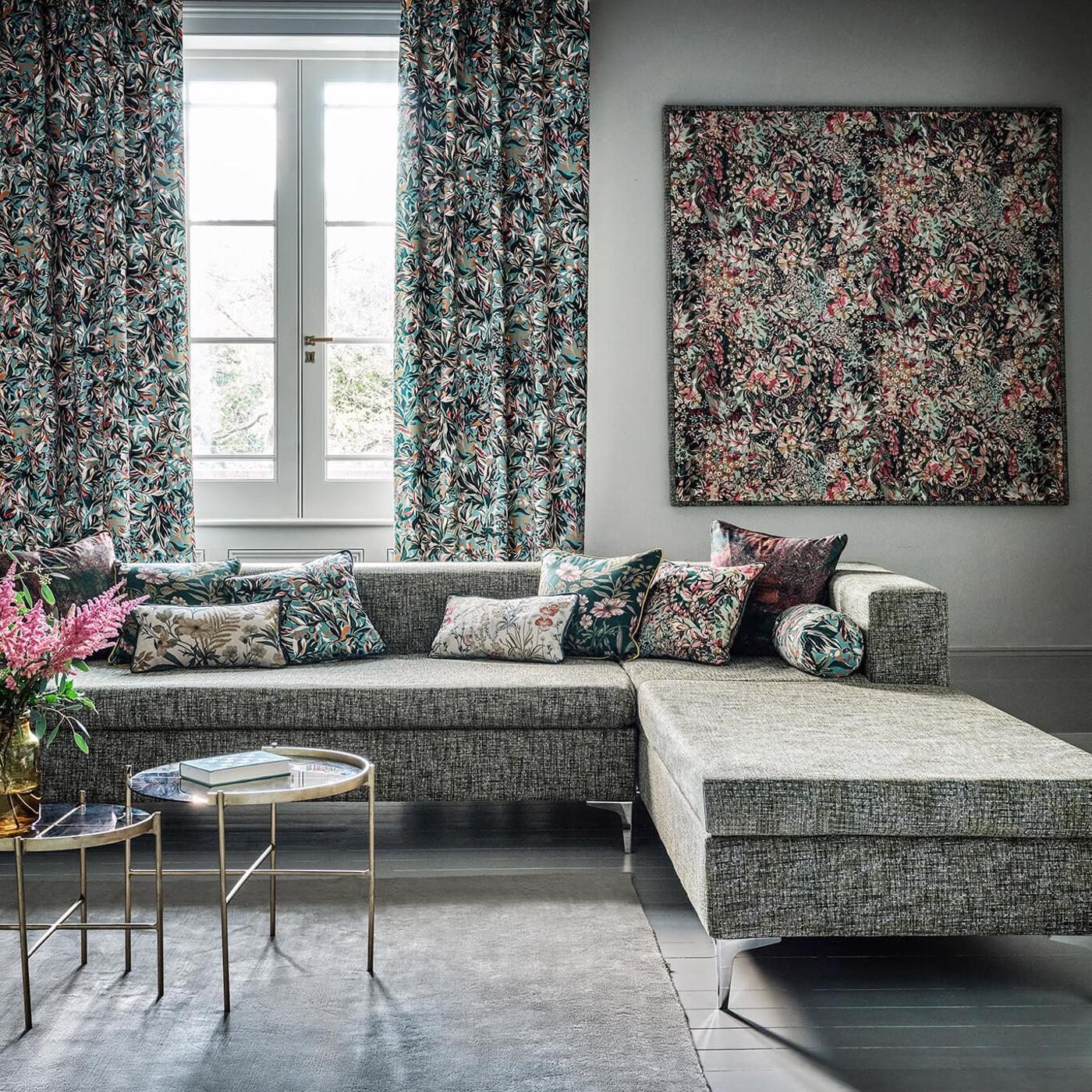 בד פרחים צפוף - דגם אשברוק בד פרחים צפוף - דגם אשברוק