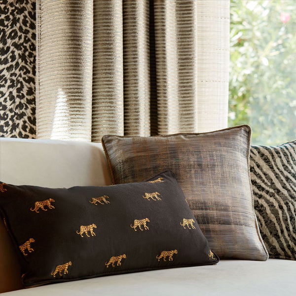 בד דוגמא צ׳יטה - דגם דומה בד דוגמא צ׳יטה - דגם דומה