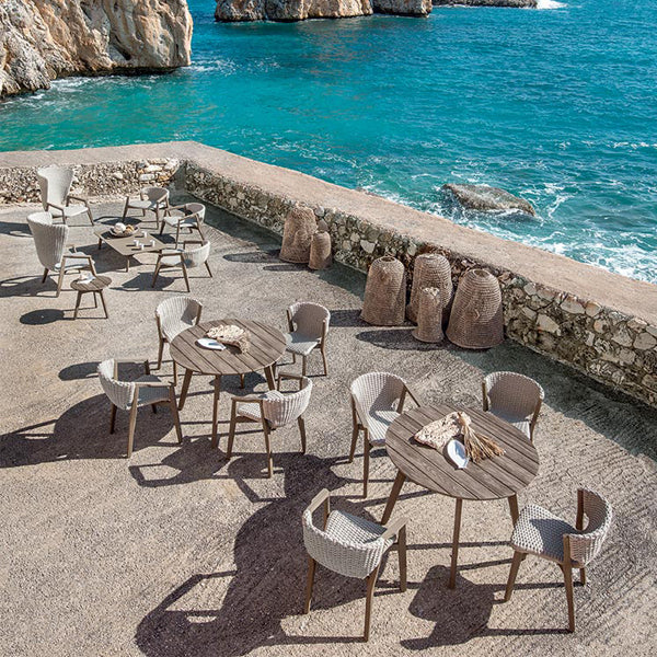 שולחן חוץ עגול מעץ - סדרת ניט שולחן חוץ עגול מעץ - סדרת ניט