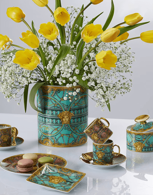 אגרטל Versace גודל 18 ס"מ - RafaelEc אגרטל Versace גודל 18 ס"מ - RafaelEc