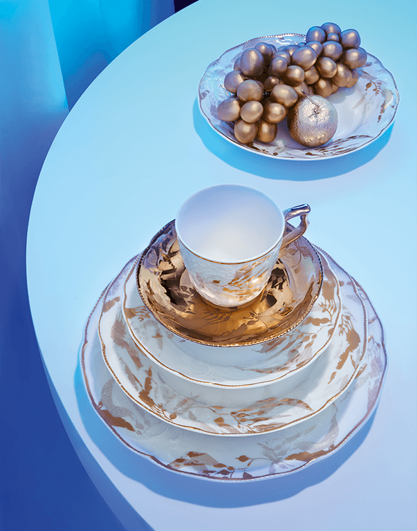 צלחת מרק יוקרתית עלי זהב מבית רוזנטל - רפאל אקלה צלחת מרק יוקרתית עלי זהב מבית רוזנטל - רפאל אקלה