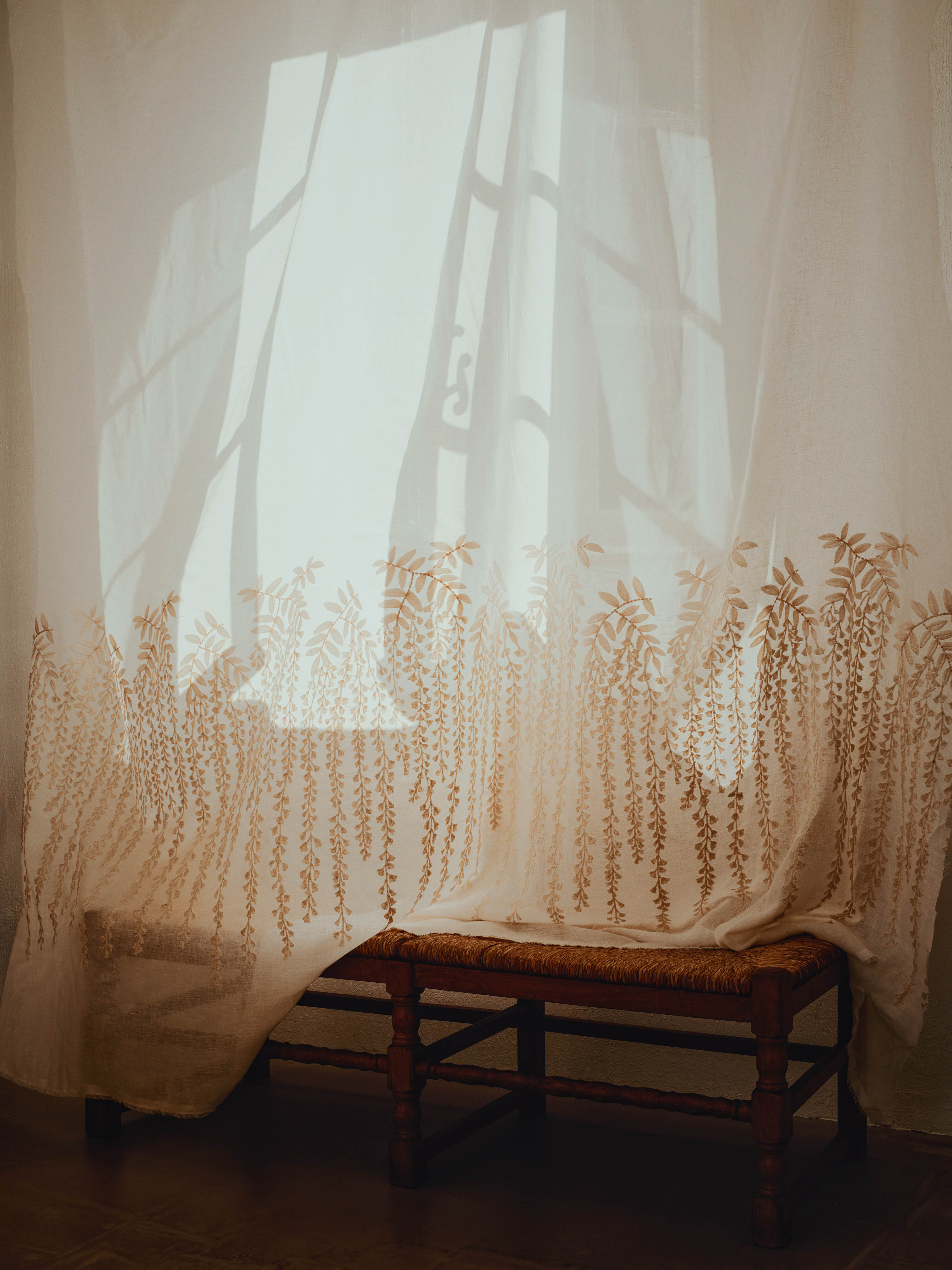 וילונות יוקרה לבתי מלון באווירה יוקרתית - כך תעצבו ותבחרו נכון